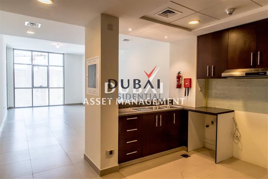 11 DW - Kitchen1 - Copy. jpg