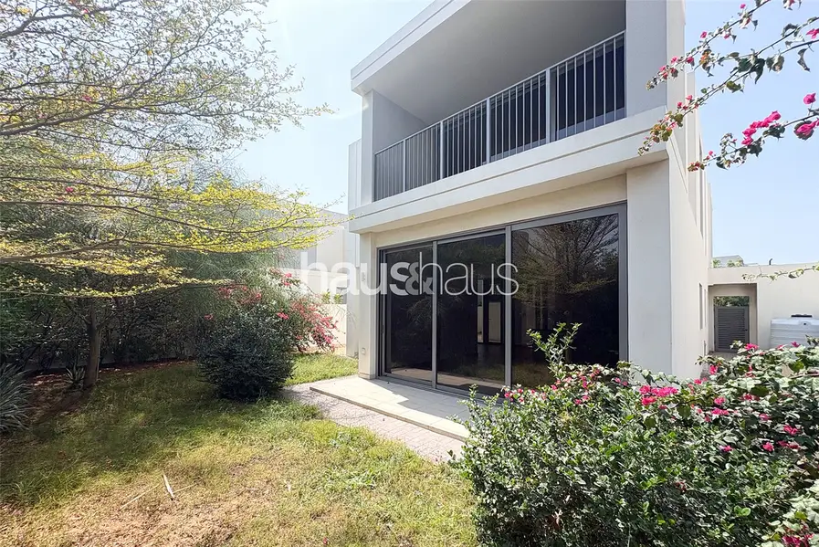 3BR Villa for sale in Dubai Hills Estate, Dubai — AED 7.70M