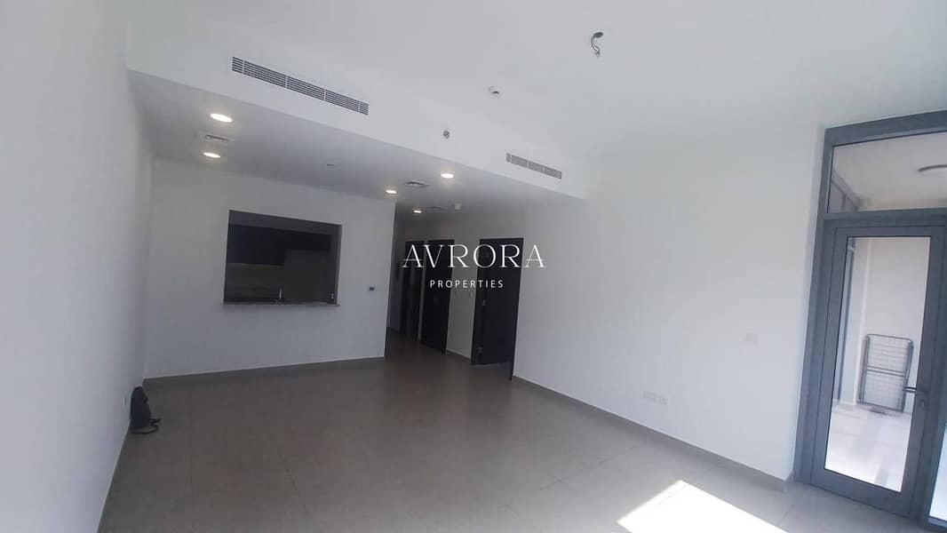 Amazing Pool View / Large One Bedroom / Unfurnished