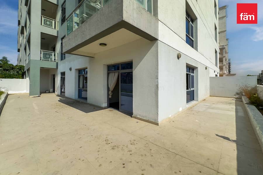 Terrace Apartment | Chiller Free | Near Metro