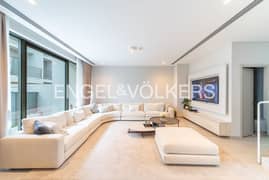 Fully Upgraded | Corner Unit | Large Plot