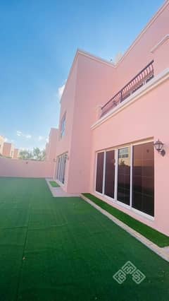 فیلا في فلل ند الشبا،ند الشبا 3،ند الشبا 4 غرف 320000 درهم - 13579757