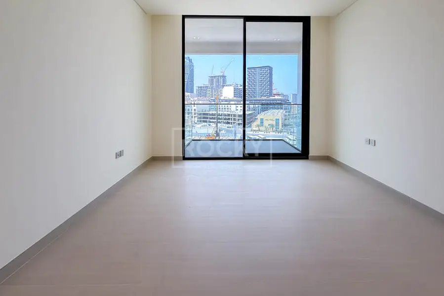 Brand New | Motivated Seller | Vacant in Jumeirah Village Circle (JVC)