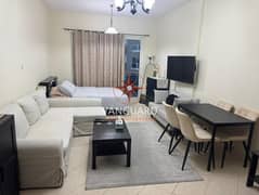 GREAT DEAL | MID FLOOR STUDIO APARTMENT