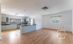 فیلا في جميرا 2،جميرا 3 غرف 700000 درهم - 14587434