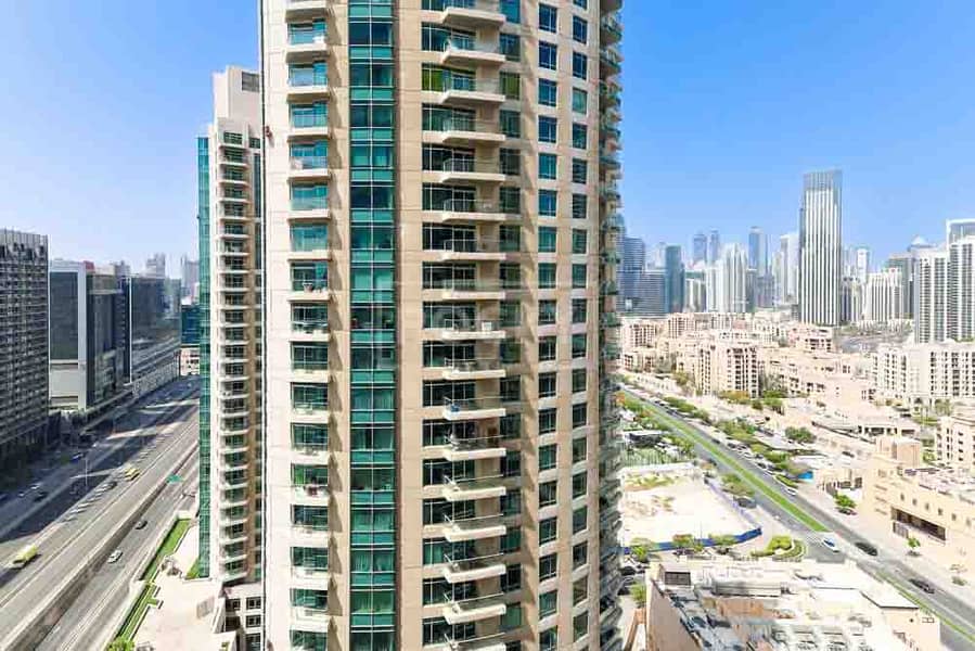 9 Burj Al Nujoom (2). jpg