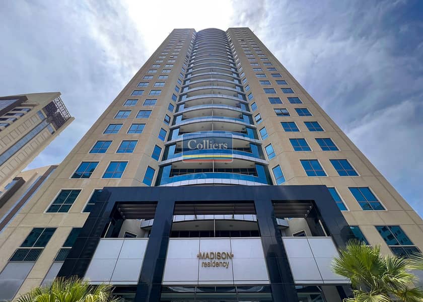 Spacious Unit | Maids Room | Near Metro Spacious Unit | Maids Room | Near Metro