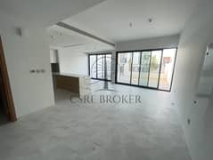 3 Bedroom+Maid house walking to Park