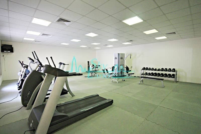 4 SPACIOUS 4BED SHARED POOL/GYM/TENNIS IN  JUMEIRAH 3