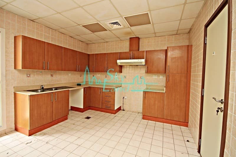 8 SPACIOUS 4BED SHARED POOL/GYM/TENNIS IN  JUMEIRAH 3