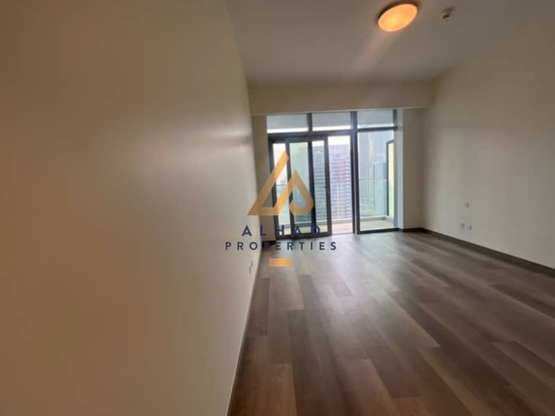 12 CHEQUES | LUXURIOUS TOWER | 2B+MAID | BRAND NEW - Image 4