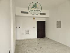 شقة واسعة بغرفة نوم واحدة مع خزانة ملابس | حمامان وشرفة | للعائلات فقط