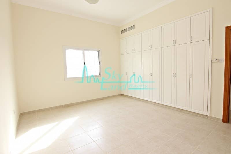 6 WELL MAINTAINED 3BR+STUDY VILLA WITH GARDEN IN AL MANARA