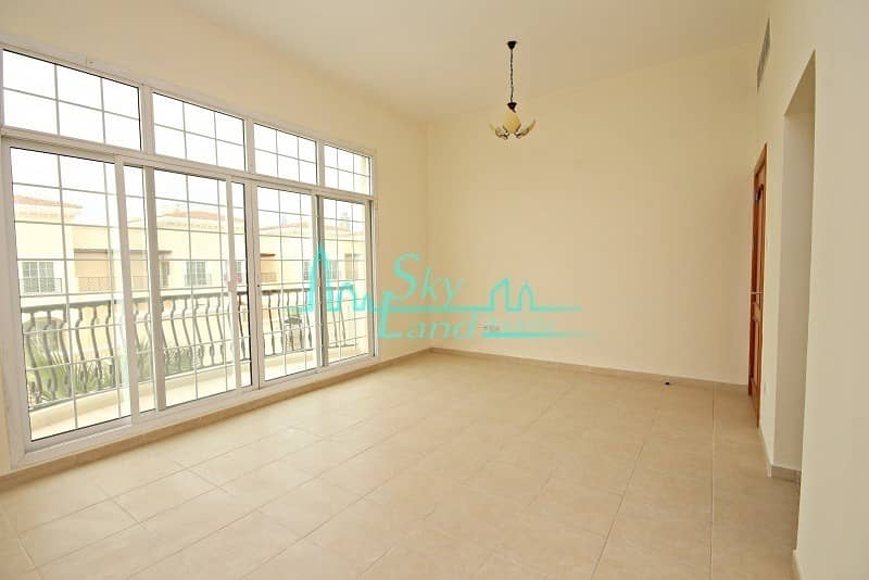 7 WELL MAINTAINED 3BR+STUDY VILLA WITH GARDEN IN AL MANARA