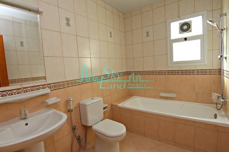 8 WELL MAINTAINED 3BR+STUDY VILLA WITH GARDEN IN AL MANARA