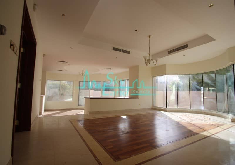 3 SUPERB 5 BED+2 MAID'S SHARED POOL GYM JUMEIRAH 3 !