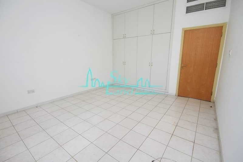 13 BEAUTIFUL  4 BED IN A COMPOUND WITH POOL IN UMM SUQEIM 1