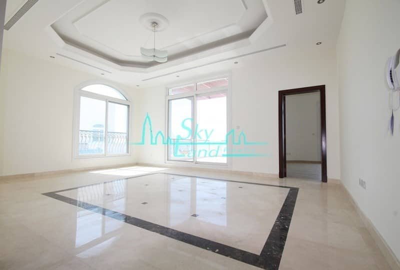 5 BEACH SIDE 4 BED WITH PRIVATE POOL IN UMM SUQEIM 2