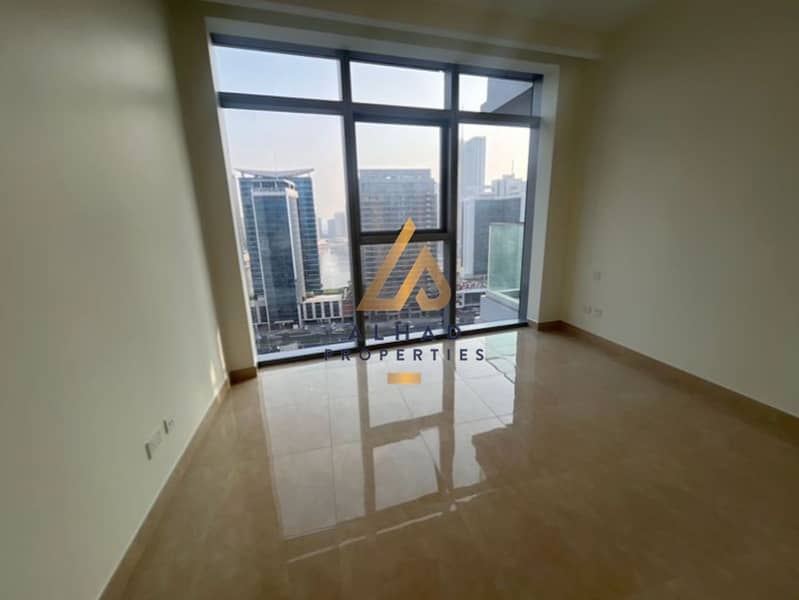 12 CHEQUES | LUXURIOUS TOWER | 2B+MAID | BRAND NEW - Image 11