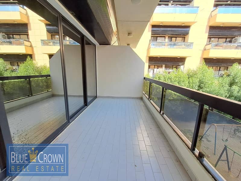 BRIGHT CAPACIOUS 2BHK WITH BALCONY