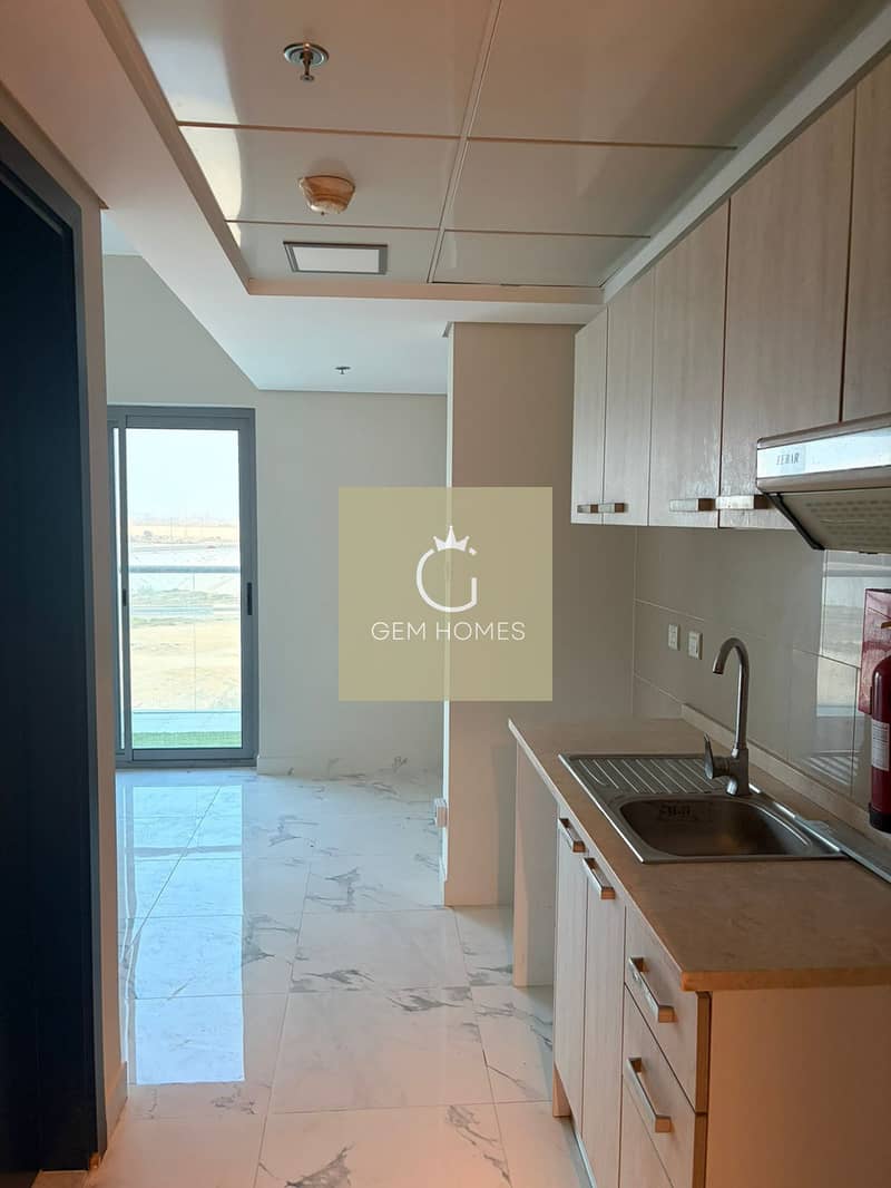 MAG 555 | SPACIOUS | AFFORDABLE LIVING WITH BALCONY