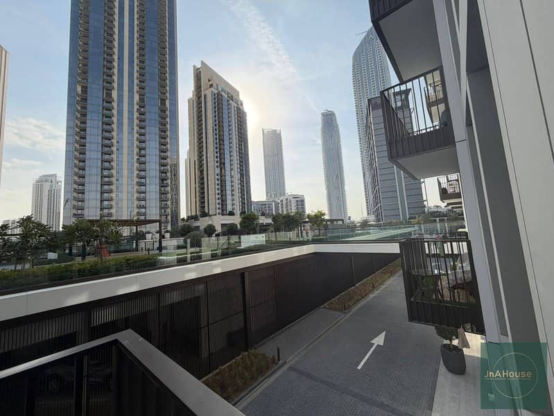 Modern 1BR Rent | Creek Crescent | Furnished