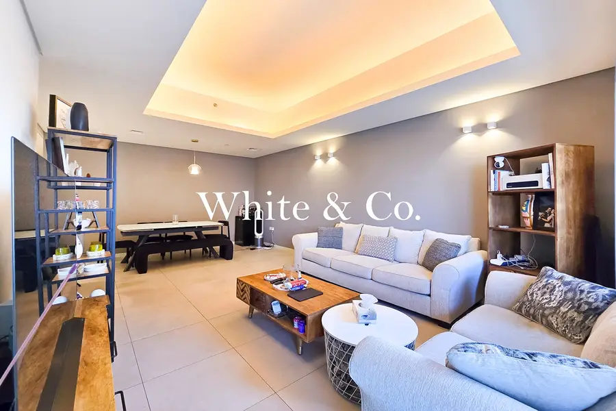 Spacious | High View | Vacant On Transfer in Jumeirah Village Circle (JVC)