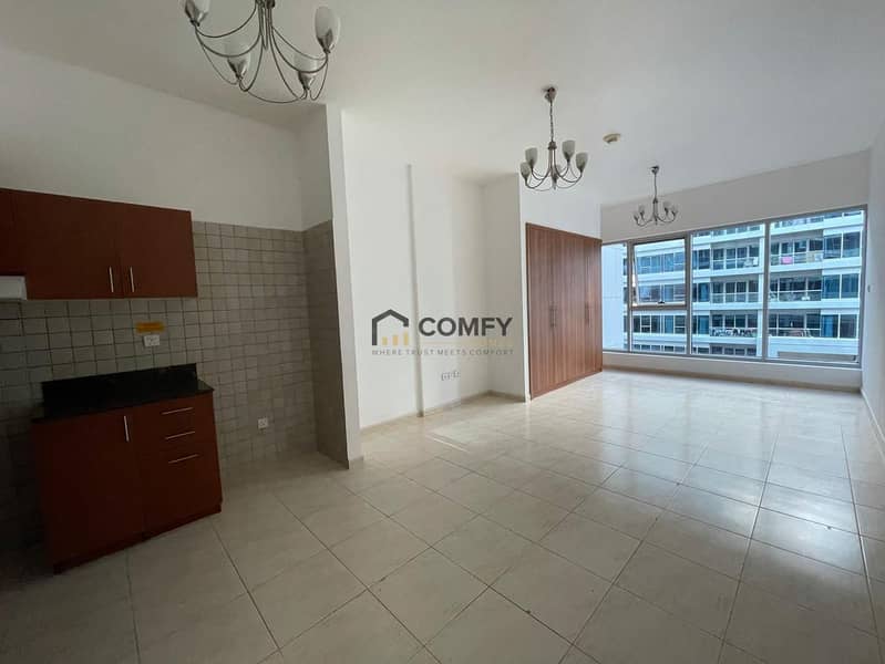 HURRY UP | STUDIO SKYCOURTS TOWER 44,000/- 4 CHEQS