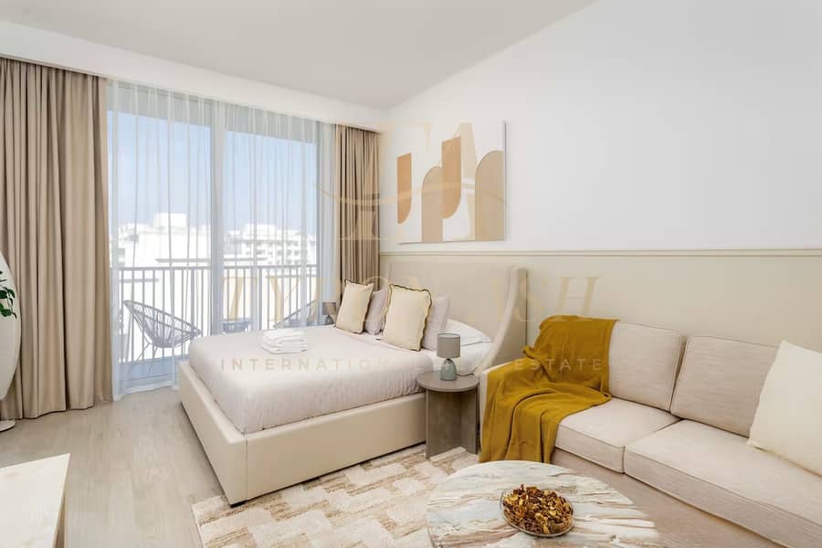 FULLY FURNISHED | PREMIUM | VACANT