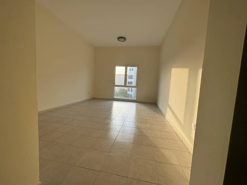 Studio - AED 46k 4 CHQS- Discovery Gardens