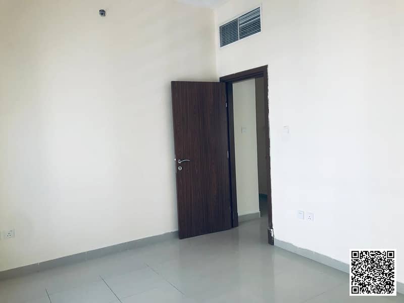 9 Two-Bedroom-Flat-With-Parking-Pearl-Ajman (14). jpg
