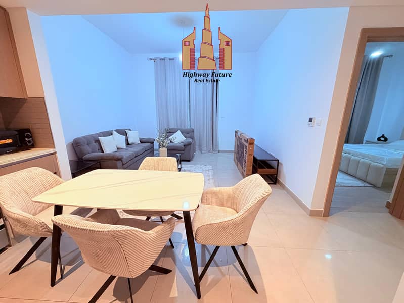 Spacious Unit | Lavish 1BHK | Finest Furniture