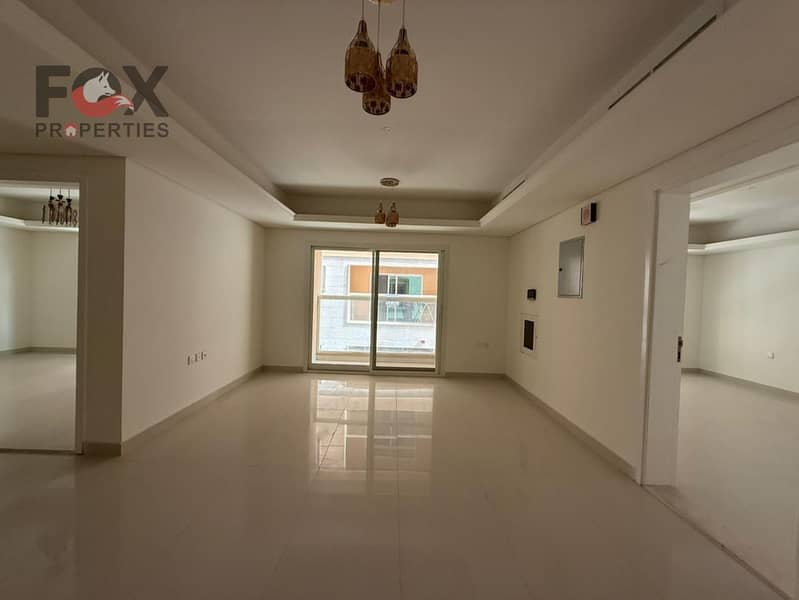 Three-bedroom apartment and a living room in Al Mowaihat 3 - Ajman A unique opportunity to live in a completely new building (first resident) in a str
