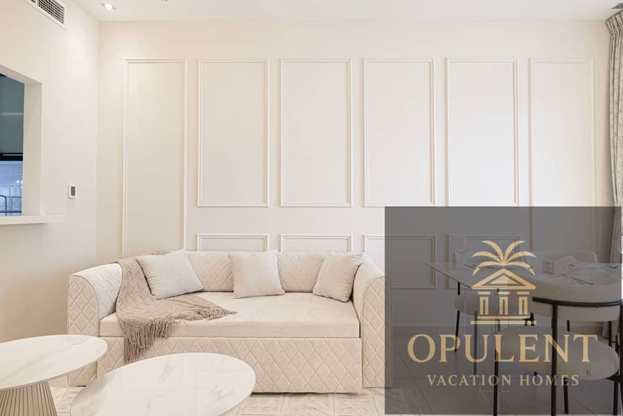 Stay in Prime Area• Sea & Wheel Views • Firework