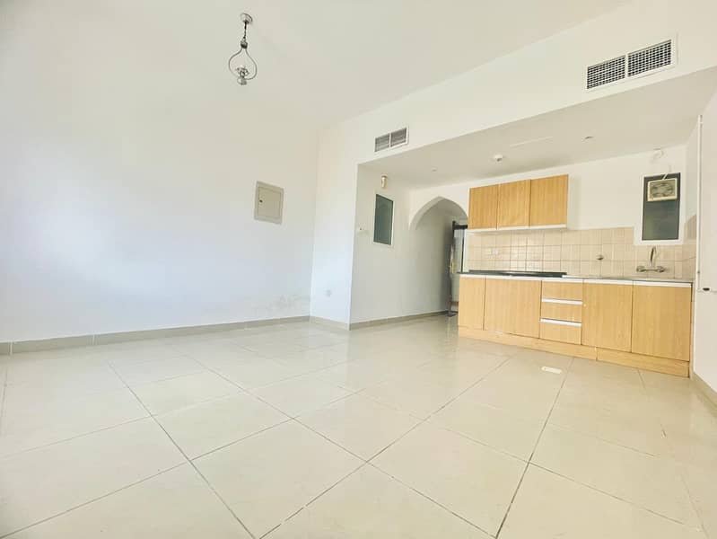HOT-OFFER/Rare-Property/STUDIO with Central A. C/Central Gas/Just 22k in AL-Qasmiya ,Sharjah