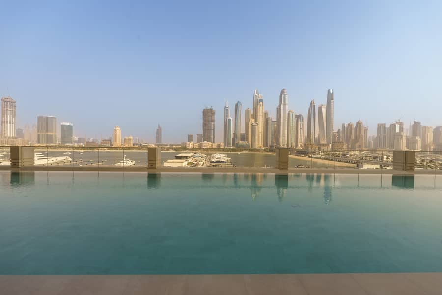 2 Swimming pool . JPG