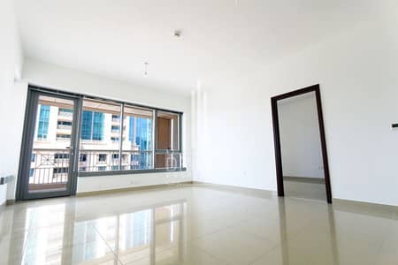 Spacious 1 Bed Apartment l Best Location Spacious 1 Bed Apartment l Best Location