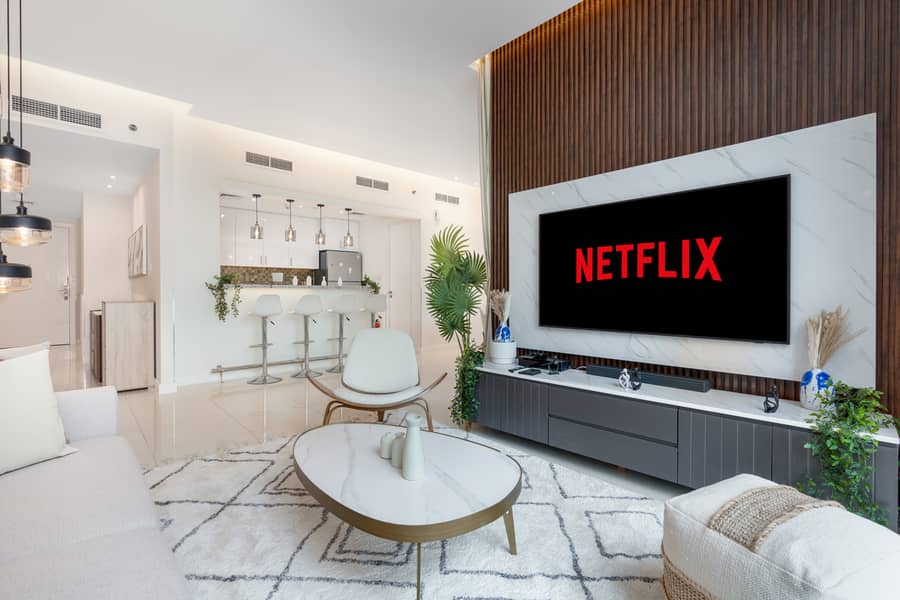 Tranquil | Marina View | Furnished | Iris Blue