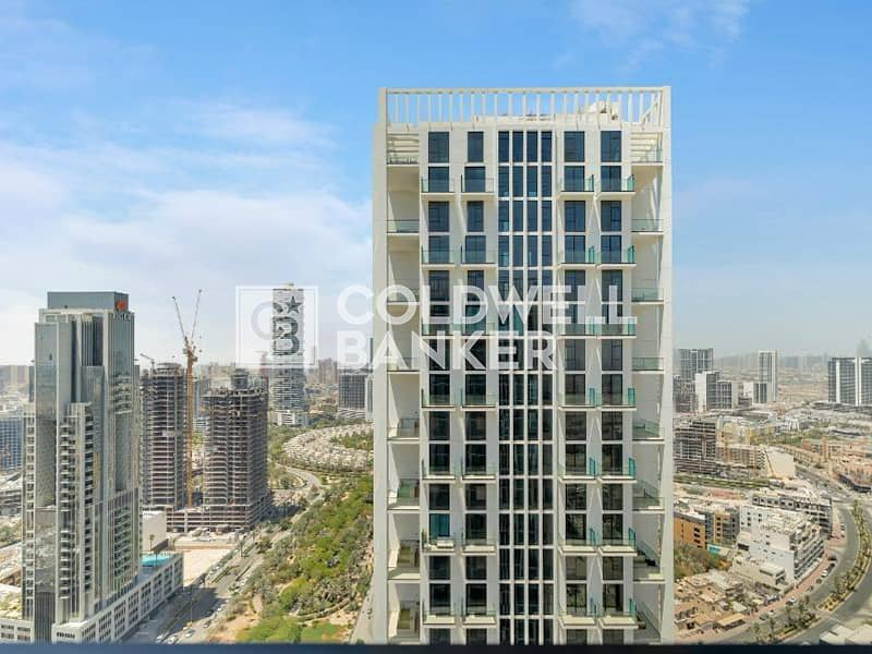 High Floor | Royal Suite | Private pool | Vacant