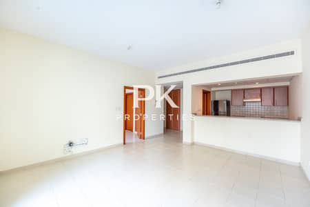 1 Bedroom Apartment for Sale in The Greens, Dubai - Exclusive | Well Maintained | Fully Furnished