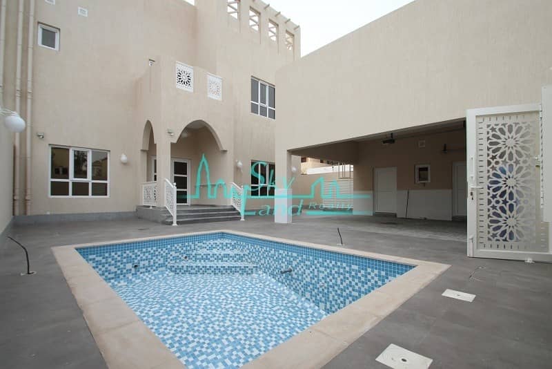 Brand New Modern 5 bed+2 maid's private Pool