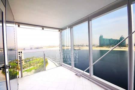 1 Bed Apt l Full Canal Views I Tenanted. 1 Bed Apt l Full Canal Views I Tenanted.