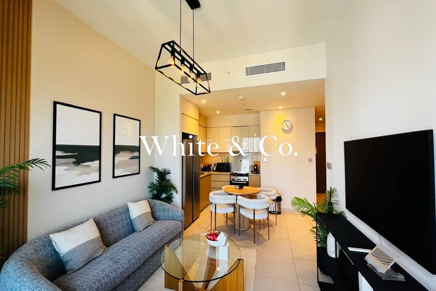 Burj Khalifa | High Floor | Modern