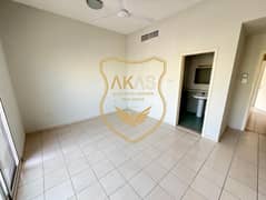 شقة في المطينة،ديرة 3 غرف 90000 درهم - 14596898