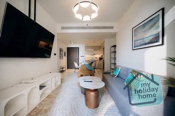 VACANT NOW | AMAZING 1BR | PRIVATE BEACH