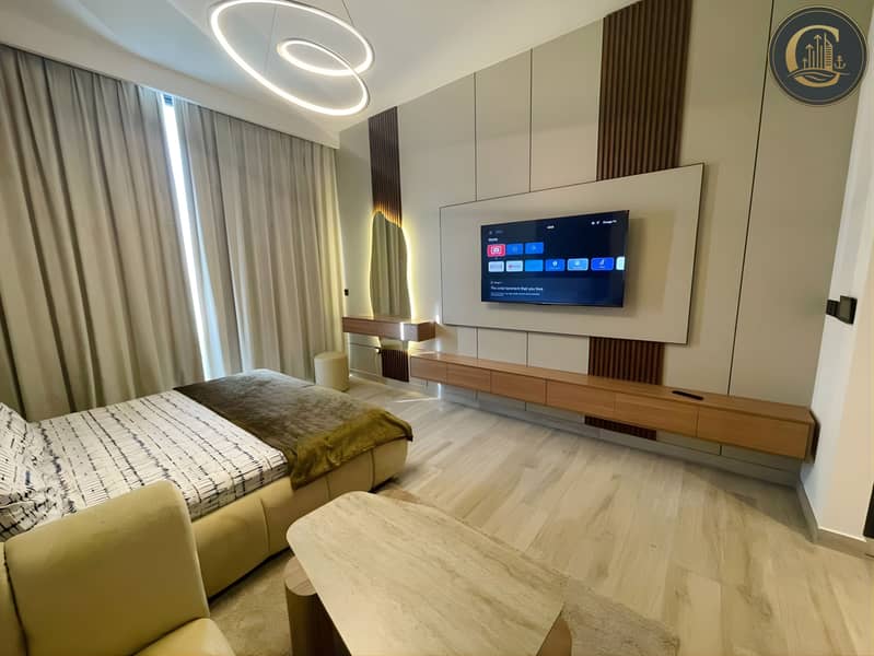 Luxury Furnished Studio | Bright Layout | Skyline View