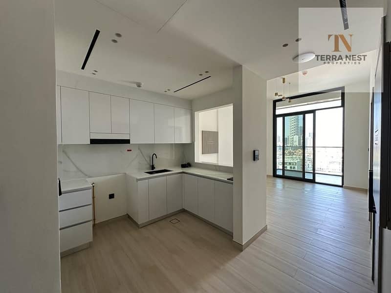 BRIGHTER APARTMENT | HIGH FLOOR | MODERN LAYOUT