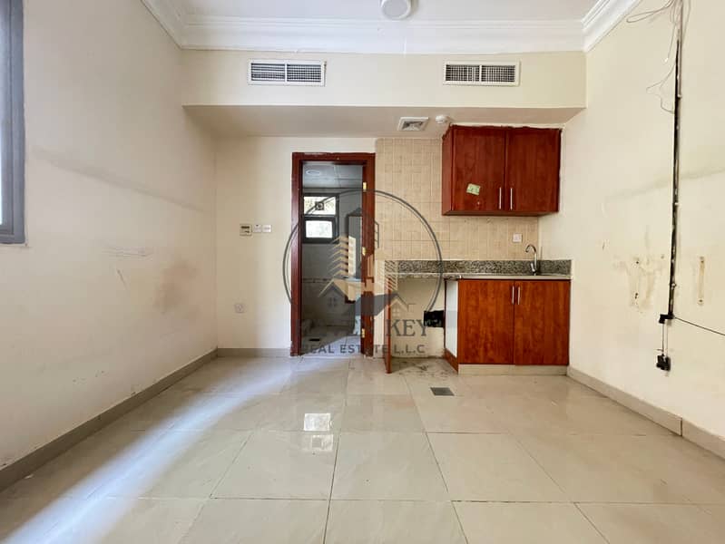 VERY SPACIOUS STODIO READY TO MOVE APARTMENT GOOD LOCATION NEAR TO MUWAILAH PARK