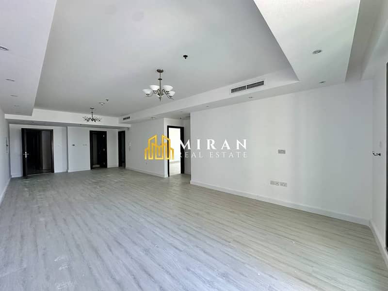 Closer to Metro Station-Spacious Layout-Mulitple Cheque-