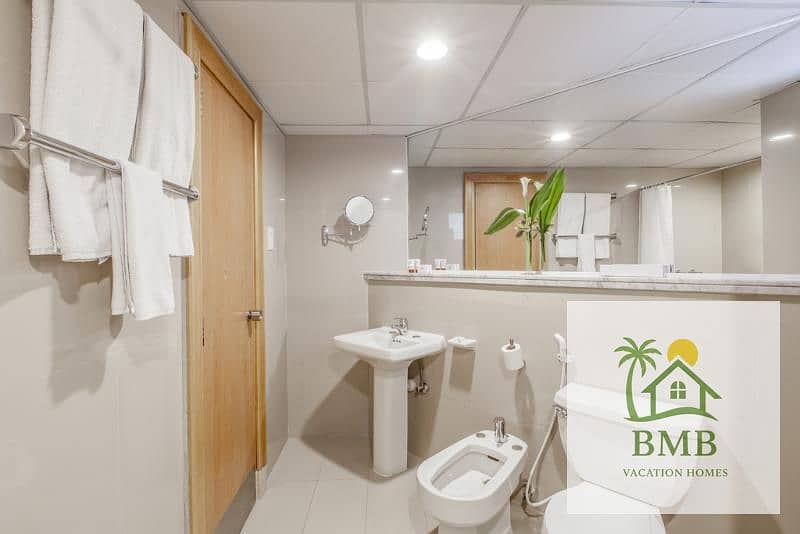 5 gs toilet 13. jpg